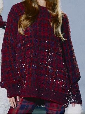 skims sweater